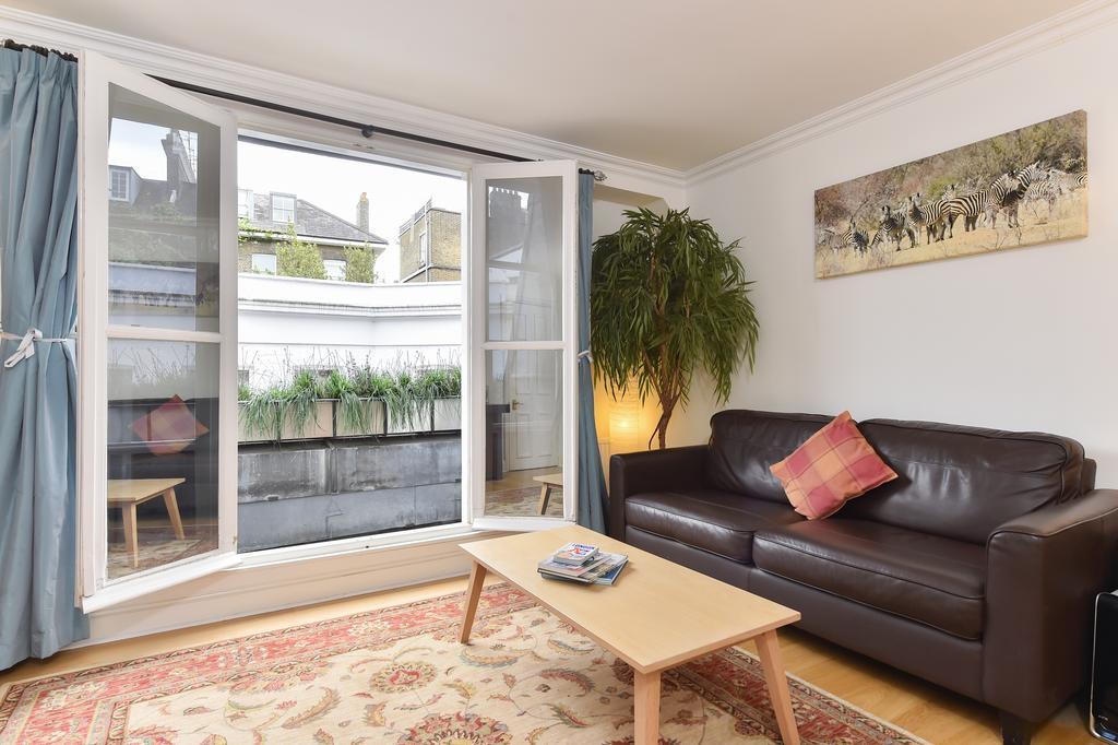 شقة لندن  في Charming Flat Near Earl'S Court Station, 4 Guests المظهر الخارجي الصورة